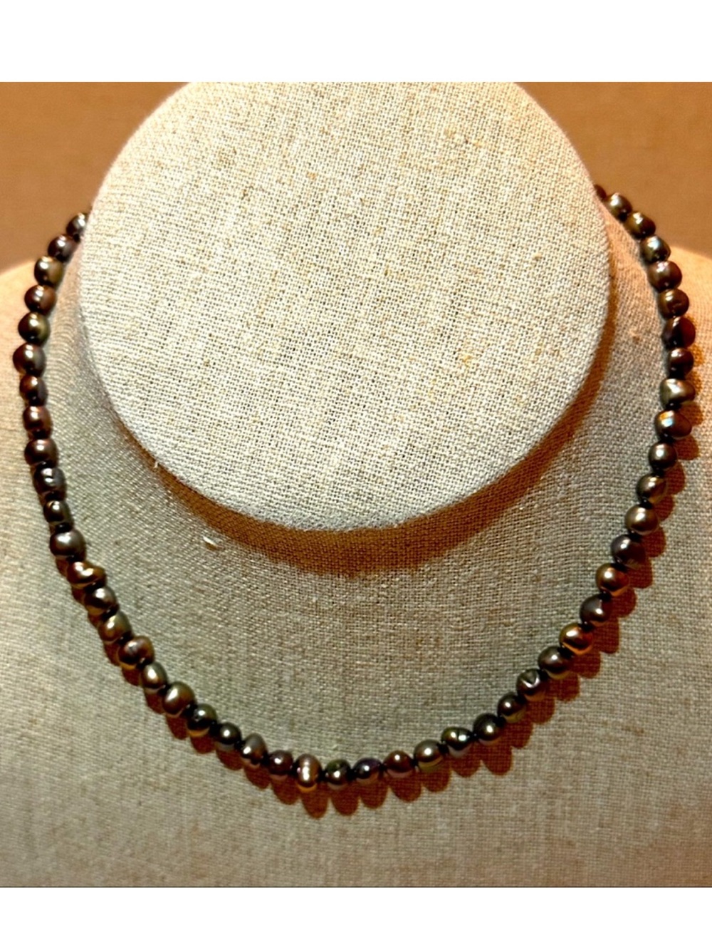 Vintage | Necklace | Freshwater Pearl Strand Necklace in Gray | Classic | Office